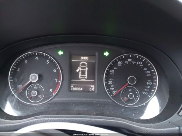 Volkswagen Passat 2.5l Se Image 2