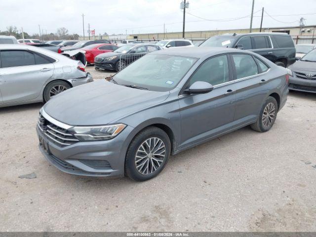 Volkswagen Jetta Image 9