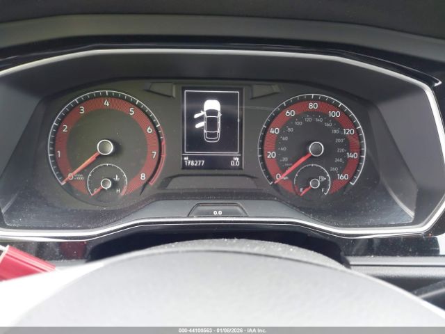 Volkswagen Jetta Image 16