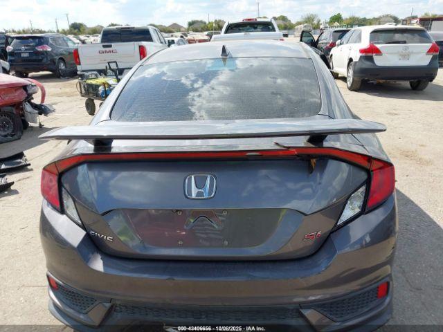 Honda Civic Si Image 13