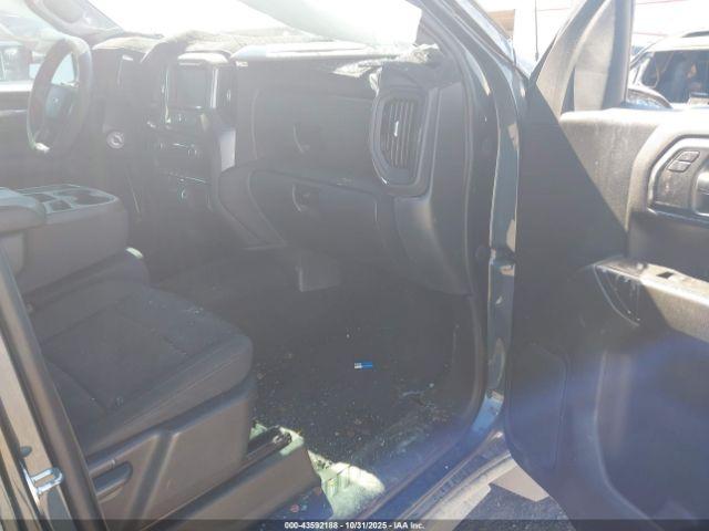 Chevrolet Silverado 1500 4wd  Short Bed Custom Trail Boss Image 15