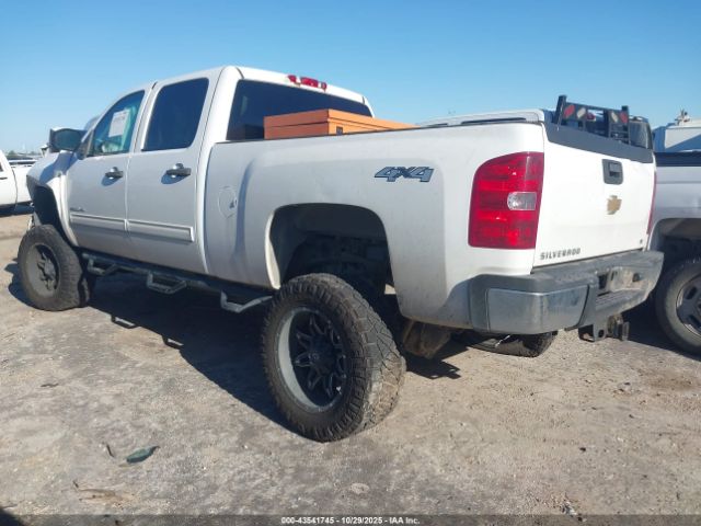 Chevrolet Silverado 2500 Lt Image 8