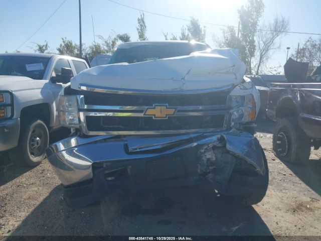 Chevrolet Silverado 2500 Lt Image 14