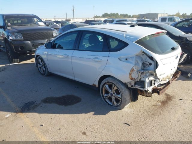 Ford Focus Se Image 12