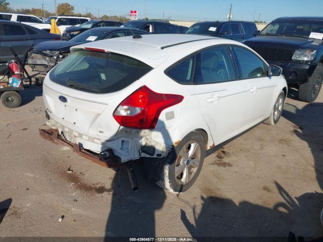 Ford Focus Se Image 10