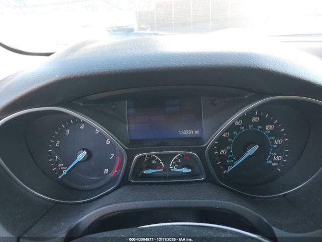 Ford Focus Se Image 4