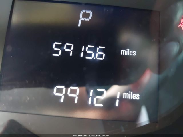 Chevrolet Spark Fwd 1lt Automatic Image 13