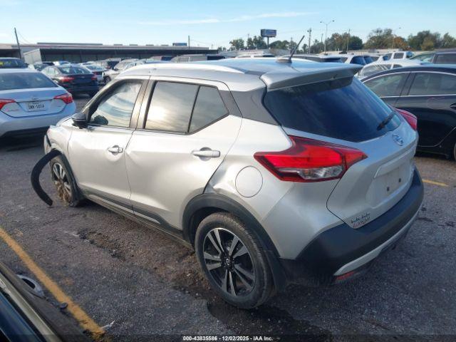 Nissan Kicks Sr Image 3