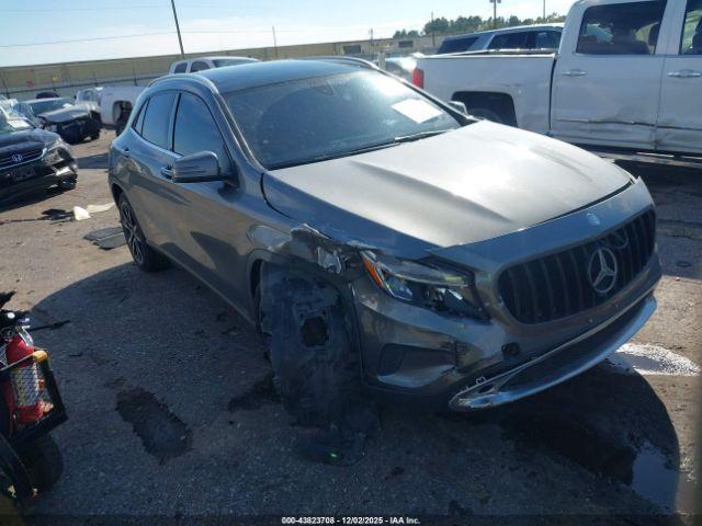 Salvage Mercedes-Benz GLA