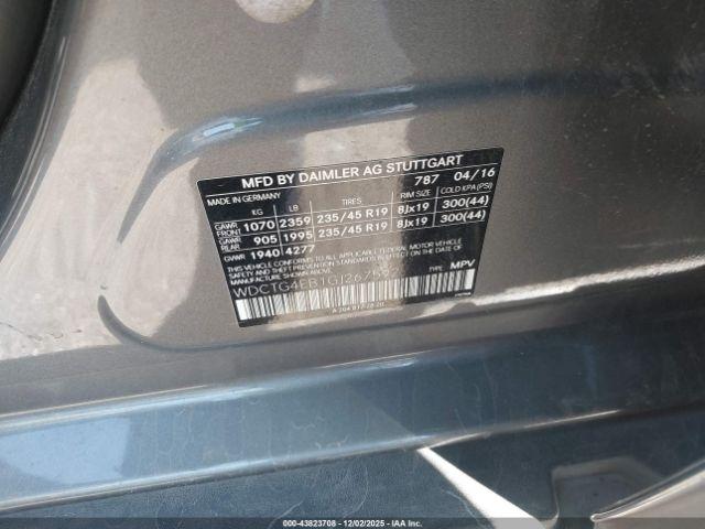 Mercedes-Benz GLA Image 15