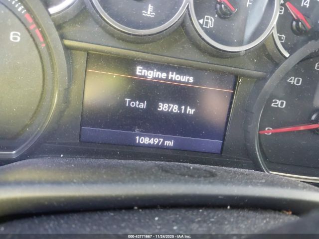 Chevrolet Silverado 1500 2wd  Short Bed Lt Image 3