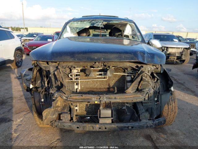 Nissan Armada Sl 2wd Image 8