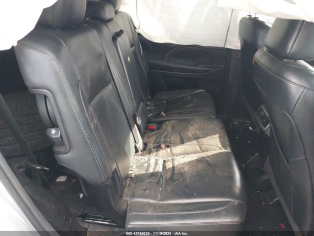 Toyota Highlander Xle V6 Image 4