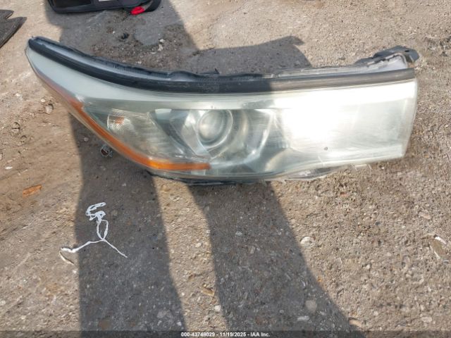 Toyota Highlander Xle V6 Image 8