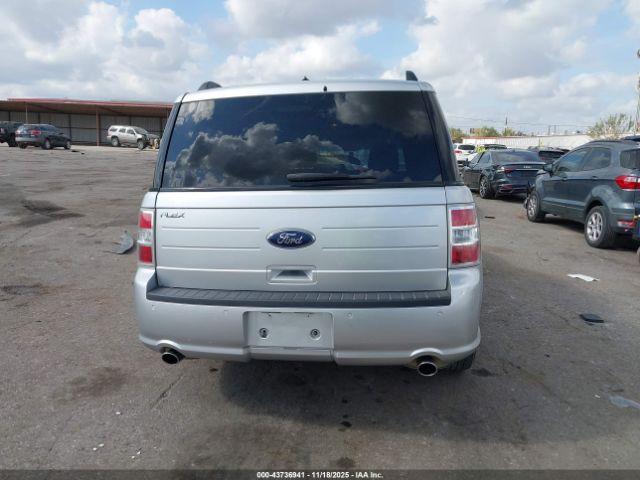 Ford Flex Se Image 11