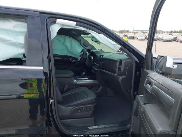 Chevrolet Silverado 1500 4wd  Short Bed Ltz Image 2