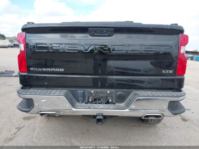 Chevrolet Silverado 1500 4wd  Short Bed Ltz Image 13