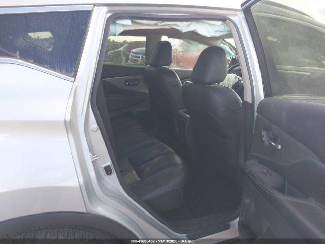 Nissan Murano Sv Fwd Image 9