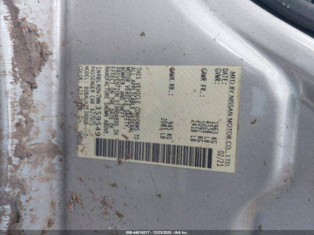 Nissan Altima Sv Fwd Image 3