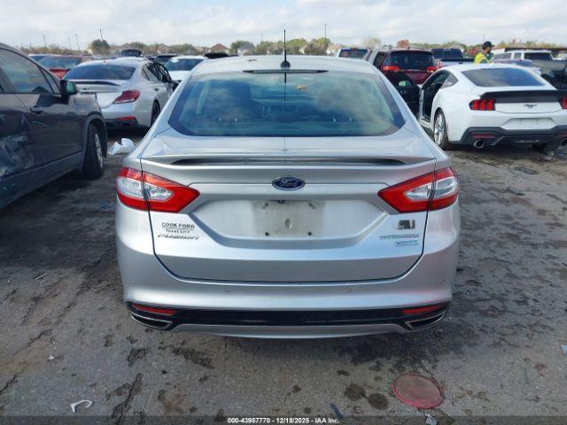 Ford Fusion Titanium Image 14