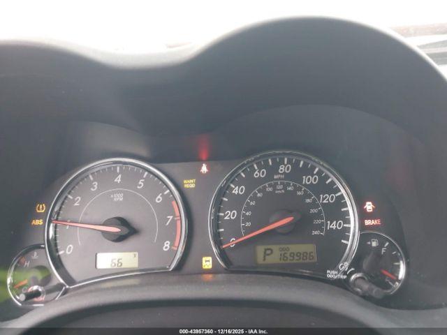 Toyota Corolla S Image 9