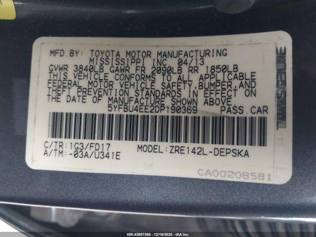 Toyota Corolla S Image 8