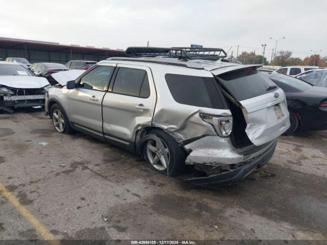 Ford Explorer Xlt Image 9