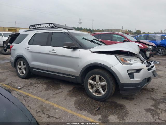 Ford Explorer Xlt Image 14