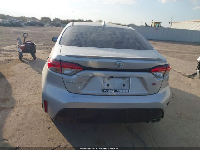 Toyota Corolla Se Image 2