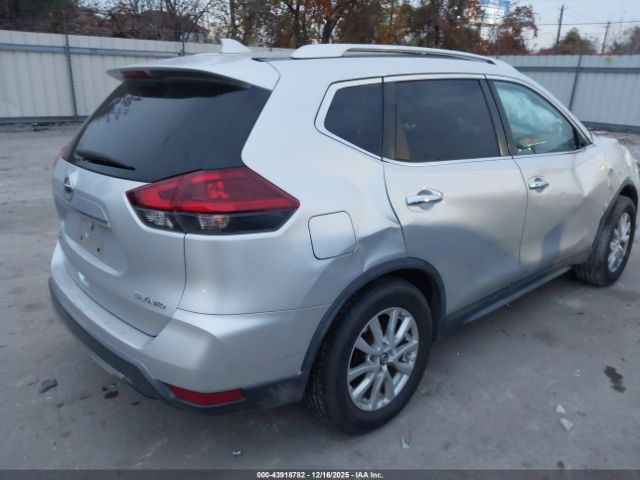 Nissan Rogue Sv Image 12