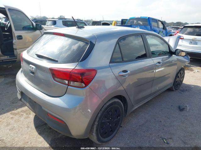 Kia Rio S Image 14