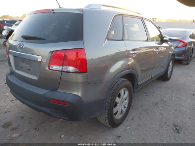 Kia Sorento Lx Image 4