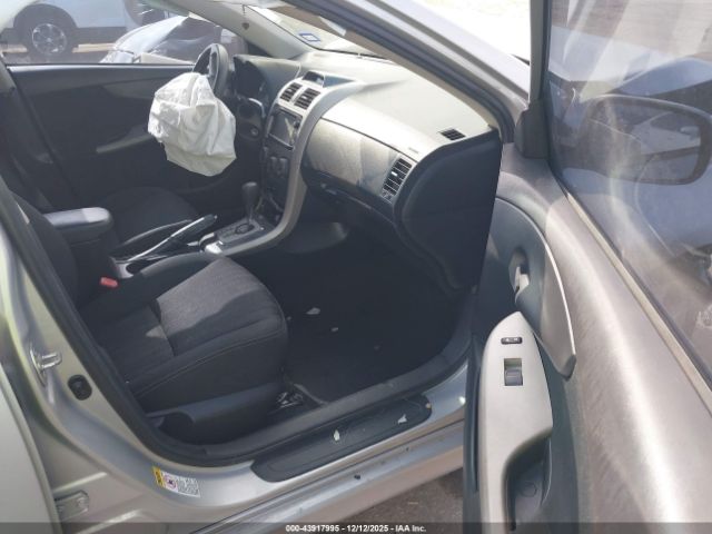 Toyota Corolla S Image 6