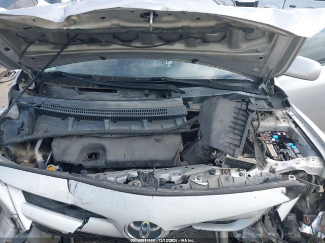 Toyota Corolla S Image 11