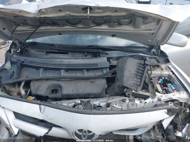 Toyota Corolla S Image 11