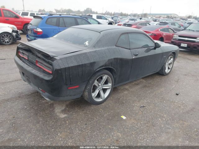 Dodge Challenger Image 13