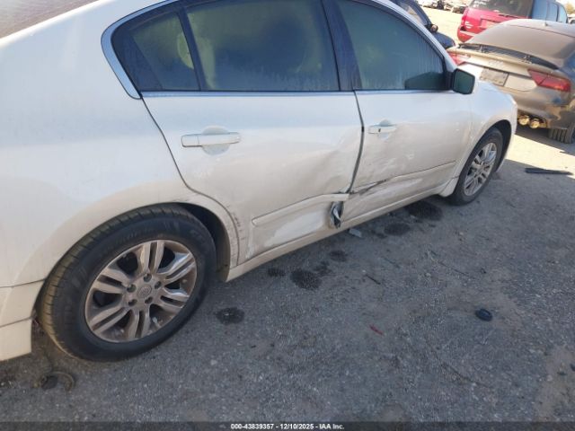 Nissan Altima 2.5 S Image 14