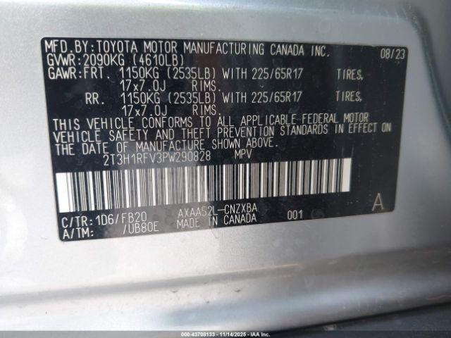 Toyota RAV4 Le Image 15