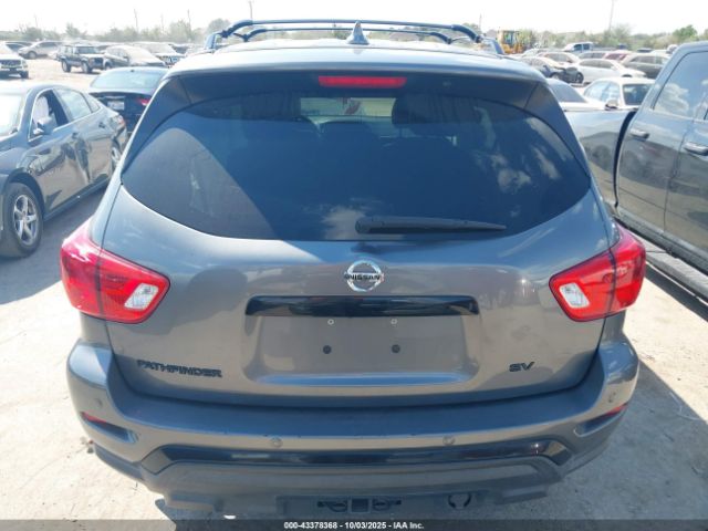 Nissan Pathfinder Sv Image 11