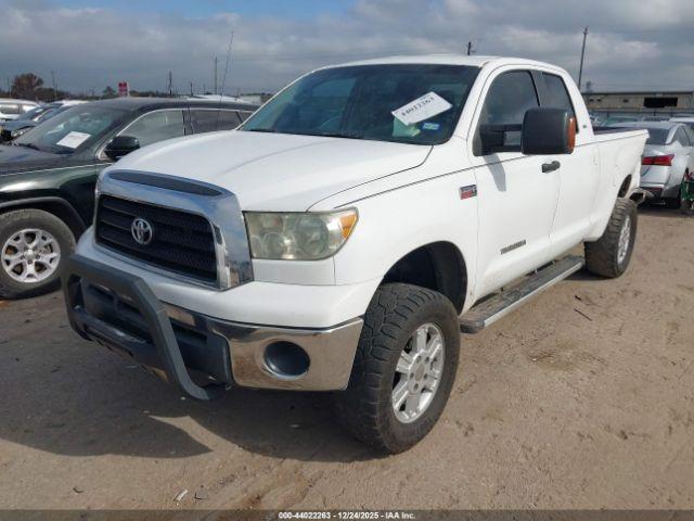 Toyota Tundra Sr5 V8 Image 2