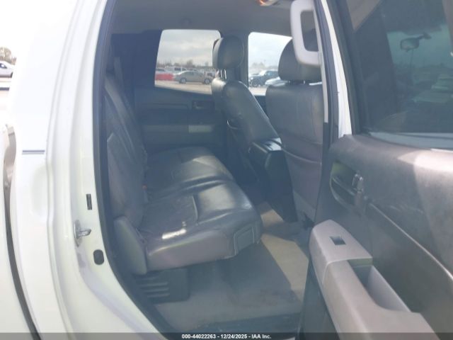 Toyota Tundra Sr5 V8 Image 4