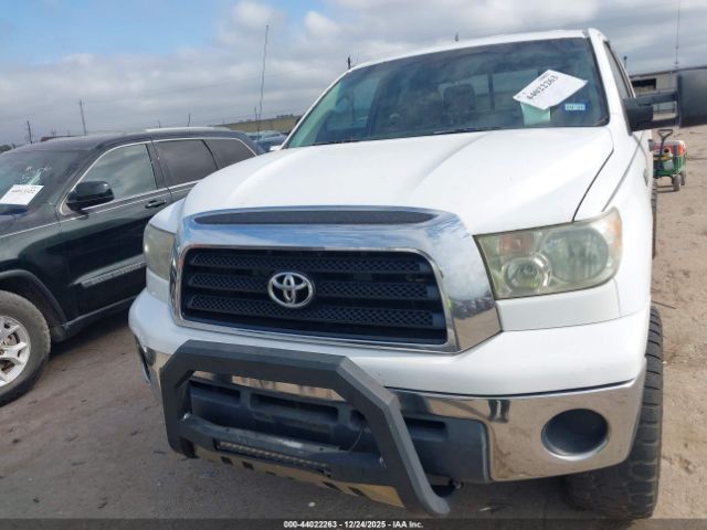 Toyota Tundra Sr5 V8 Image 14