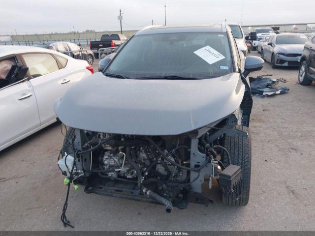 Nissan Rogue Sl Fwd Image 10