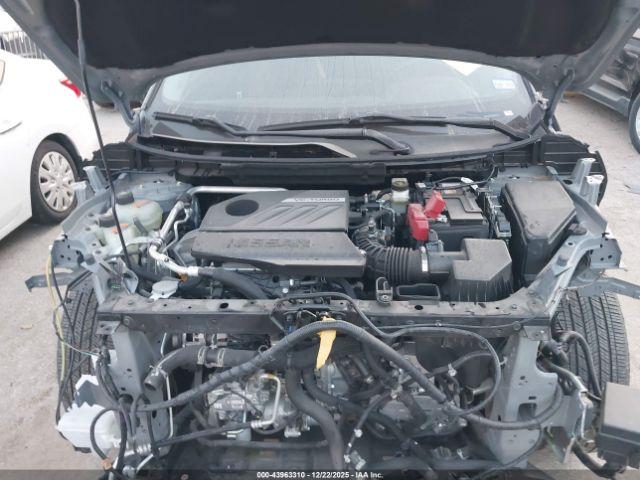 Nissan Rogue Sl Fwd Image 9