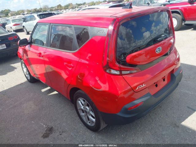 Kia Soul S Image 2