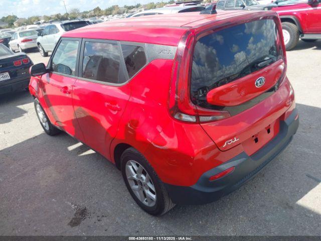 Kia Soul S Image 2