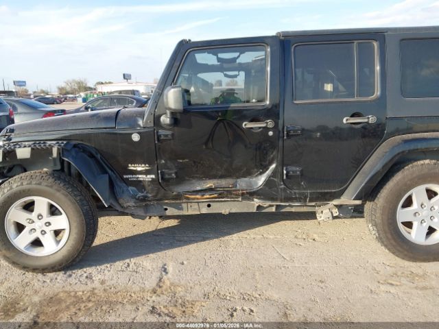 Jeep Wrangler Unlimited Sahara Image 10