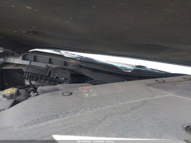 Chevrolet Silverado 1500 1lt Image 13