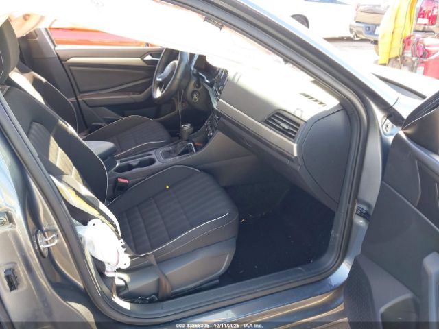 Volkswagen Jetta 1.5t Sport Image 16