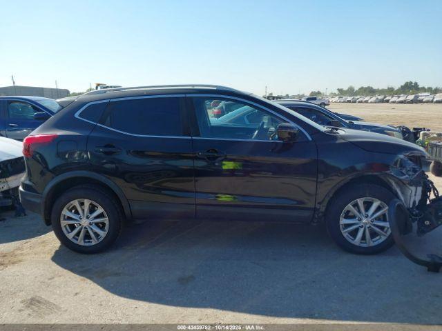 Nissan Rogue Sv Image 10